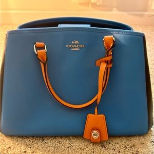 Beautiful Coach handbag, brand new!